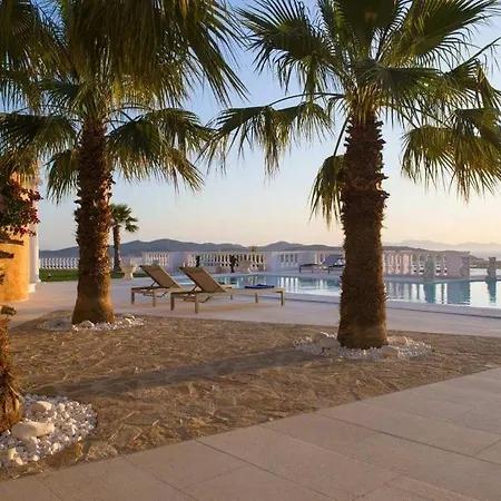 فيلة Paros Sleeps 10 Pool Air Con Wifi T478597