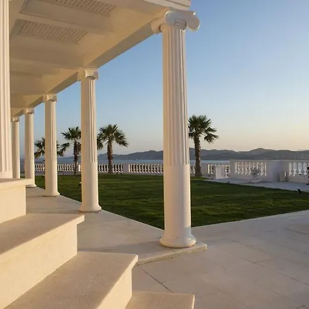 Villa Paros Sleeps 10 Pool Air Con Wifi T478597
